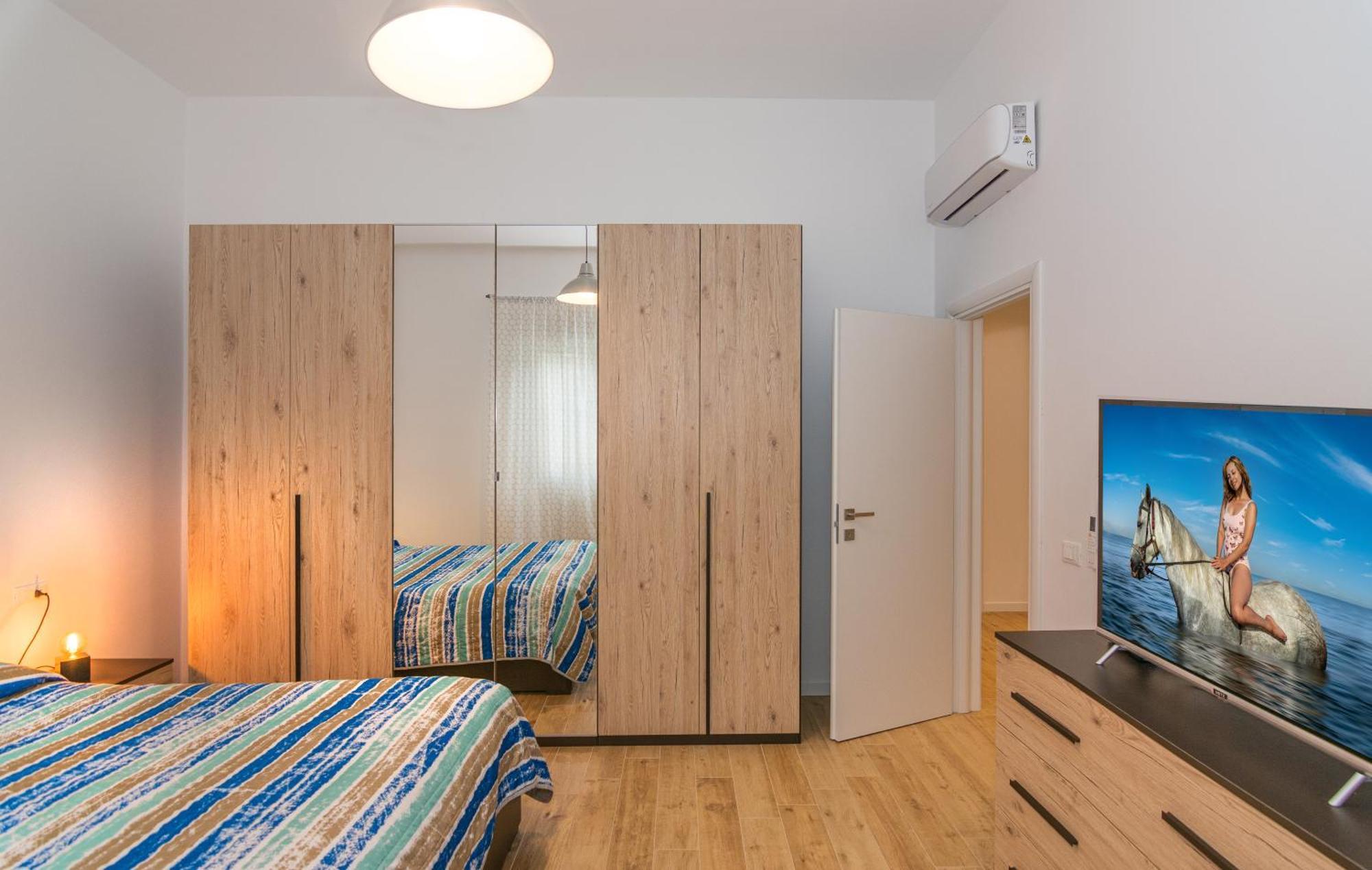 Casa Vacanze Da Antonio Ristrutturata Luglio 2023 Viareggio Bagian luar foto